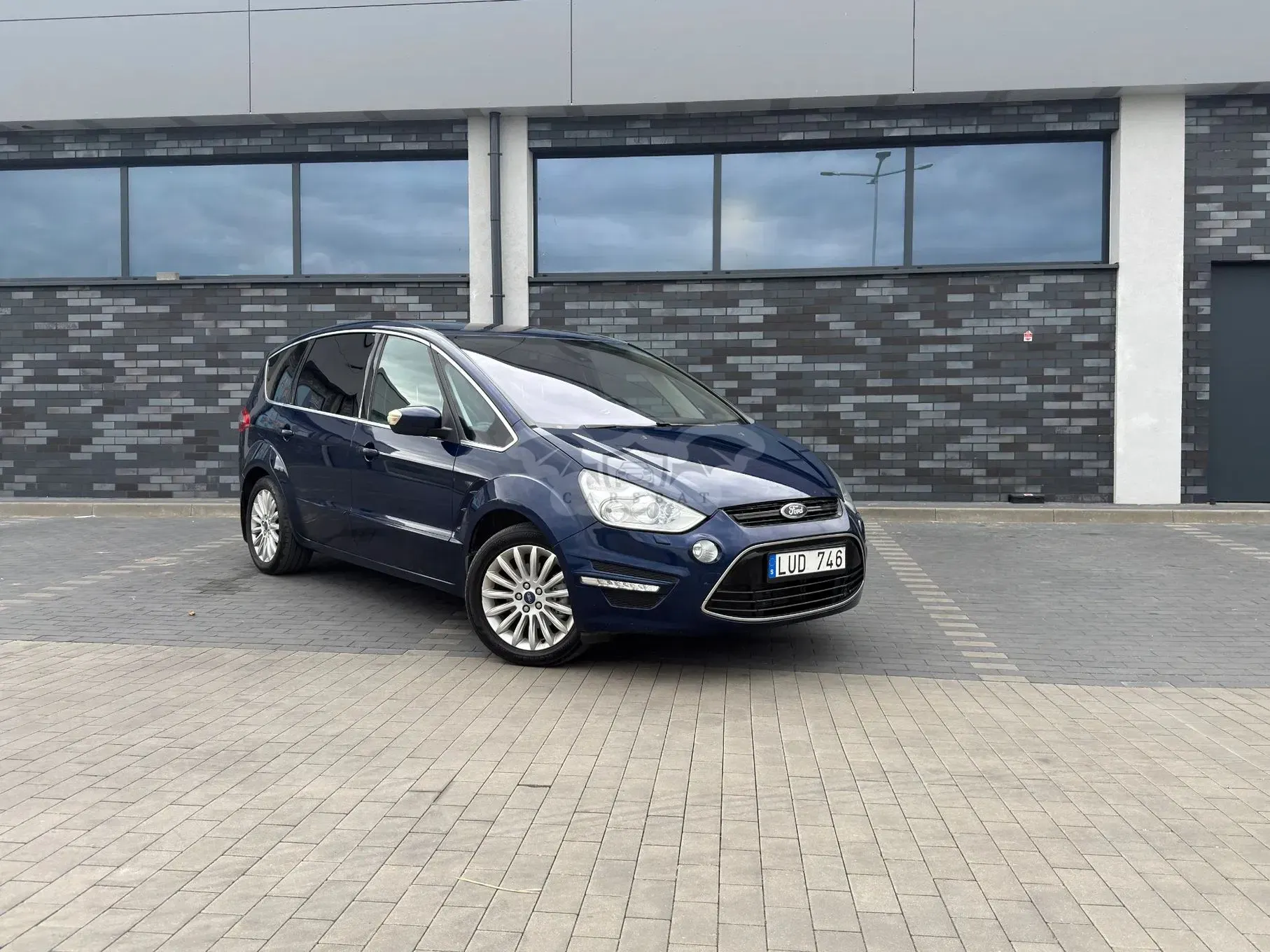 Ford S-Max I 2.0 Titanium 2011
