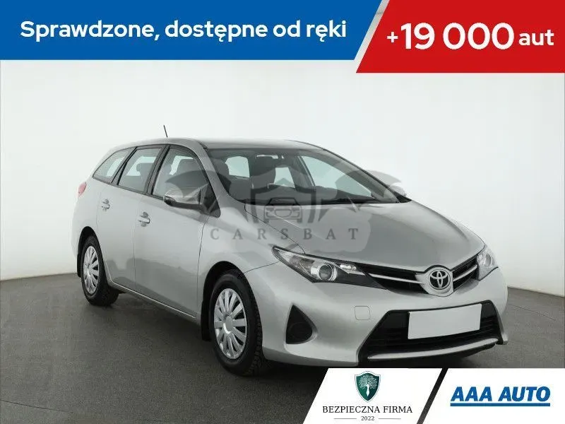 Toyota Auris II 2014