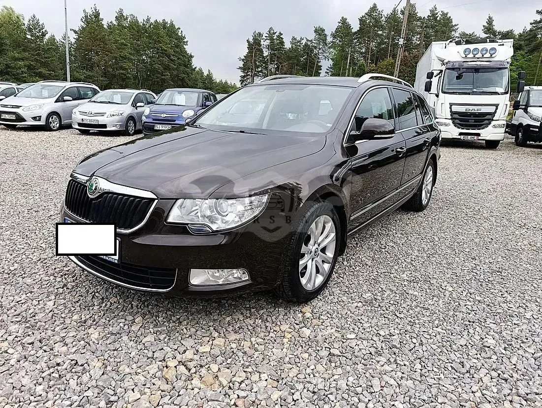 Skoda Superb II 2.0 TDI Business DSG 2013