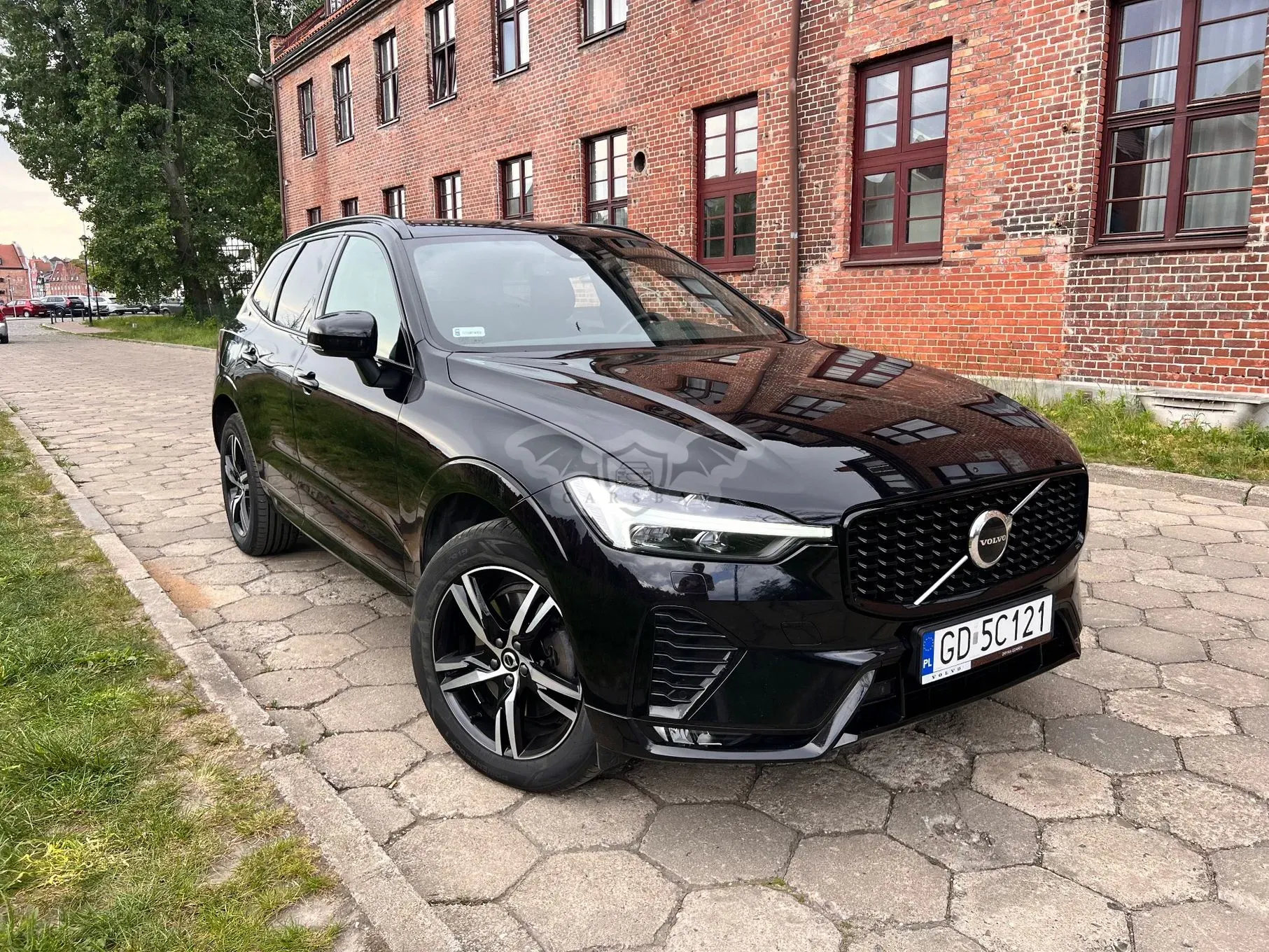 Volvo XC60 II B4 D AWD R-Design 2022