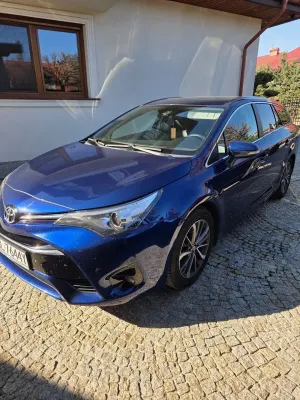 Toyota Avensis III 2.0 D-4D Prestige 2016