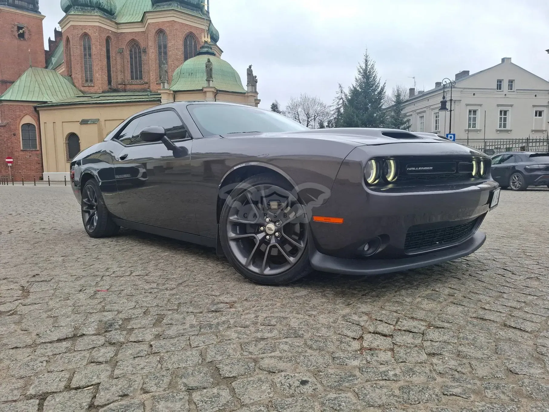 Dodge Challenger 2020