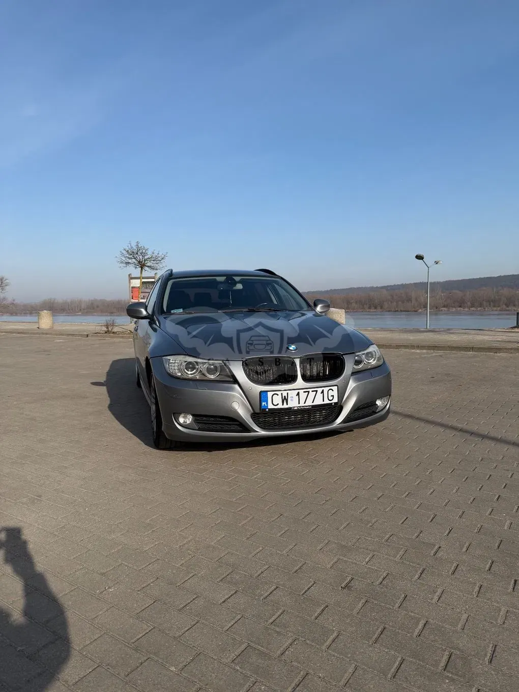 BMW 3 Series E90/E91/E92/E93 320d 2011