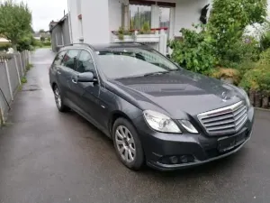 Mercedes-Benz E W212/W207 200 CDI DPF BlueEFFICIENCY Automatik 2011
