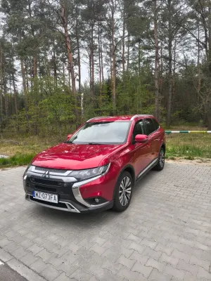 Mitsubishi Outlander III 2.0 Intense + SDA 4WD CVT 2019