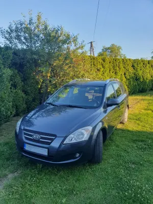 Kia Ceed I 1.6 CRDi LX 2009