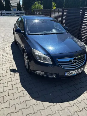Opel Insignia A 2.0 CDTI Edition 2010