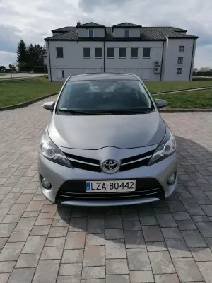 Toyota Verso 2.0 D-4D Active 2013