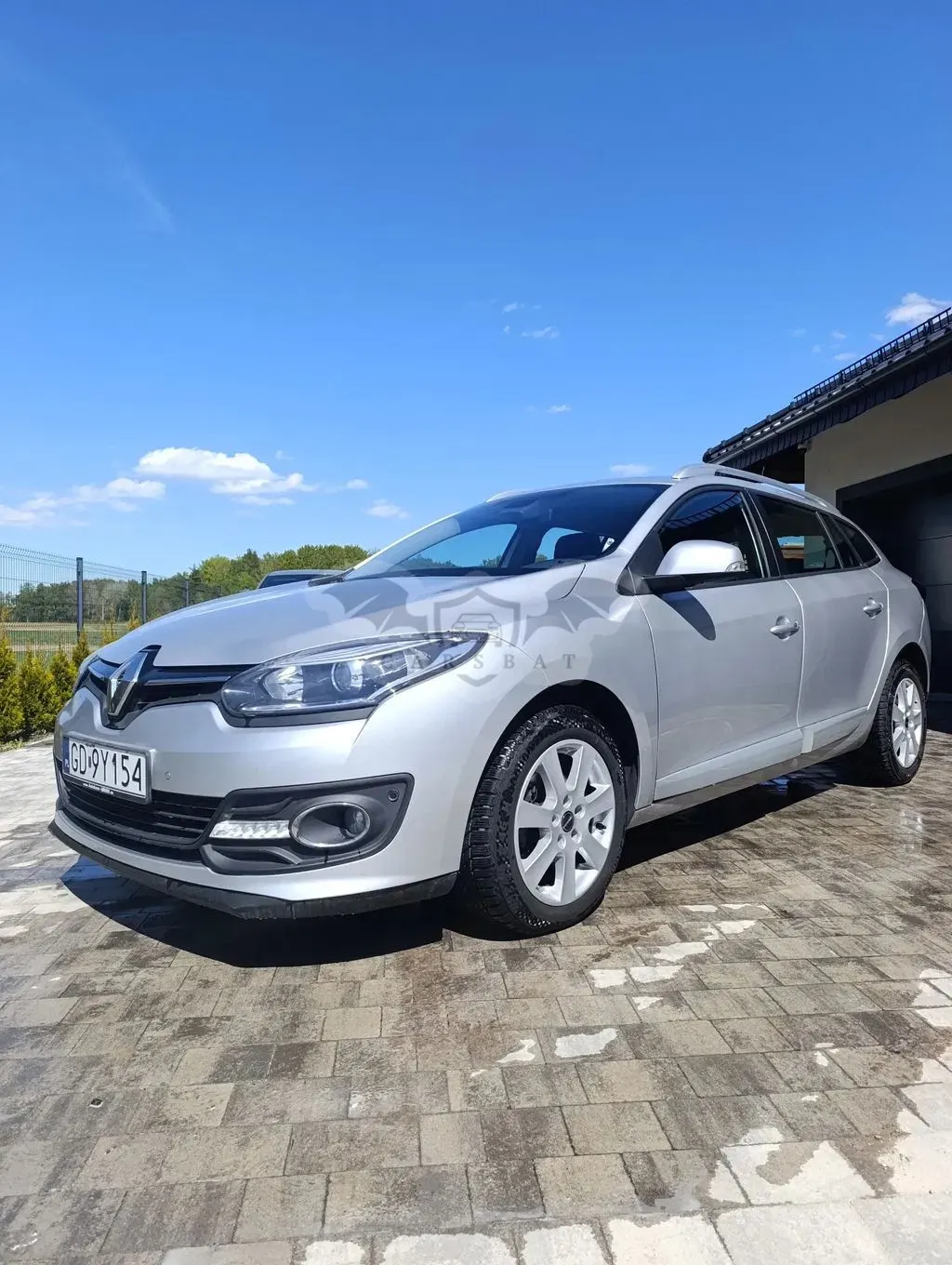 Renault Megane III ENERGY TCe 130 Start & Stop Paris Business 2013