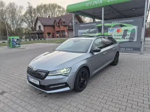 Skoda Superb III 1.4 TSI Plug-In Hybrid Sportline DSG 2021