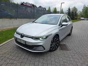 Volkswagen Golf VIII 2.0 TDI SCR 4Motion DSG IQ.DRIVE 2022
