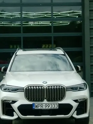 BMW X7 G07 2020