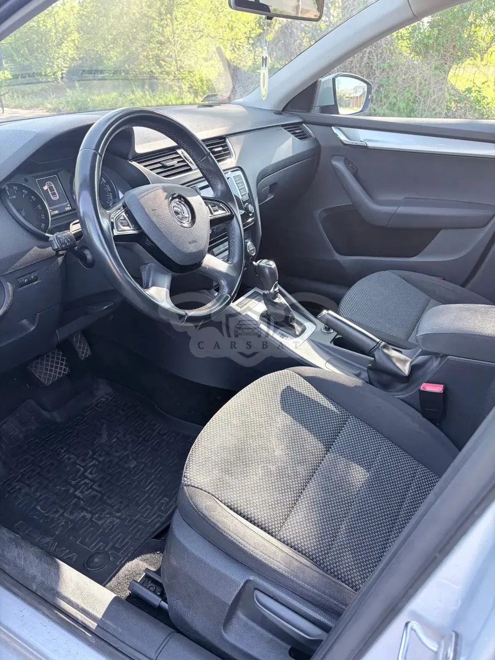 Skoda Octavia III 1.6 TDI Ambition DSG 2014