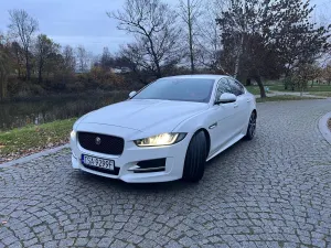 Jaguar XE 20d R-Sport 2016