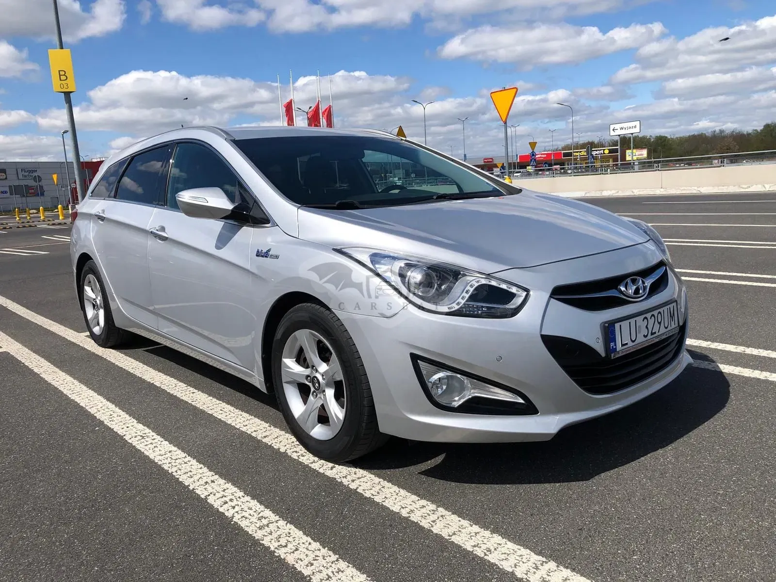 Hyundai i40 Kombi blue 1.6 Trend 2012