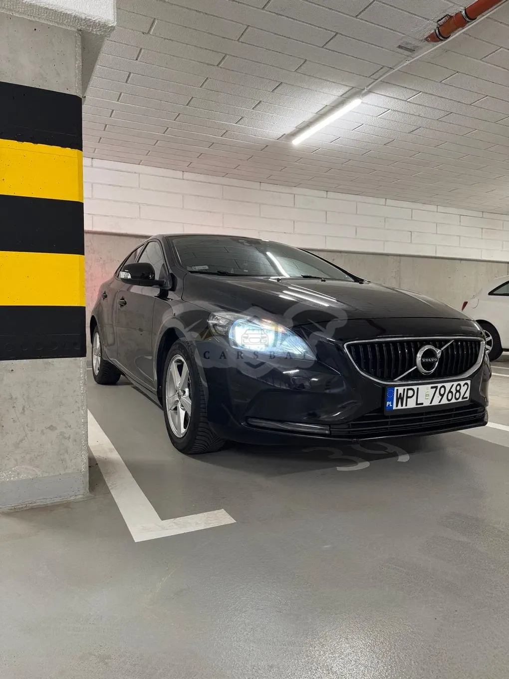 Volvo V40 II D2 Drive-E SCR Momentum 2018