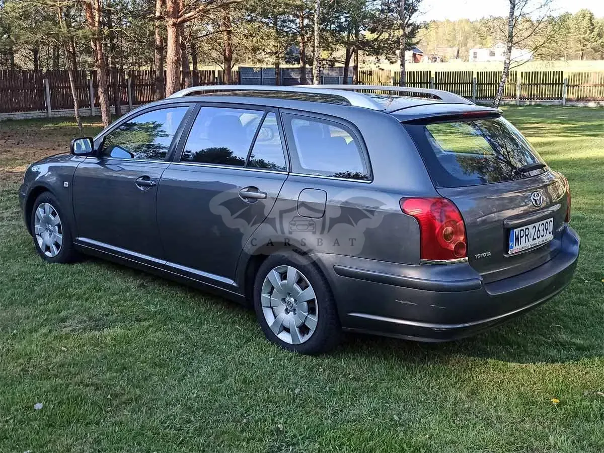 Toyota Avensis II 1.8 VVT-i Sol 2005
