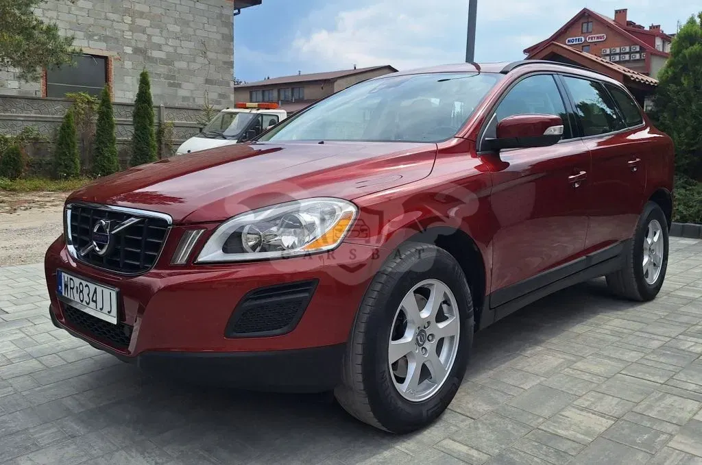 Volvo XC60 I 2.0T Momentum 2011