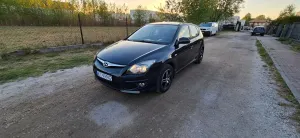 Hyundai i30 I 1.4 Classic + 2011