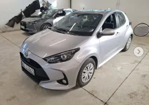 Toyota Yaris IV Hybrid 1.5 Comfort 2021