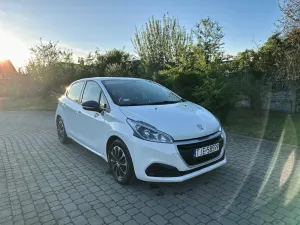 Peugeot 208 I 2017