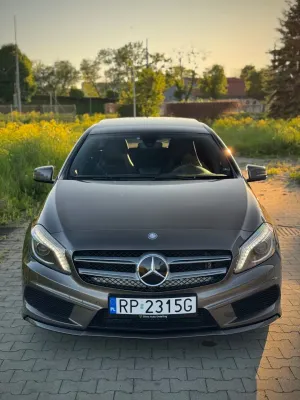 Mercedes-Benz A W176 180 7G-DCT AMG Line 2013