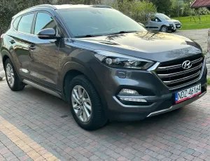 Hyundai Tucson III 2.0 CRDI Comfort 4WD 2017