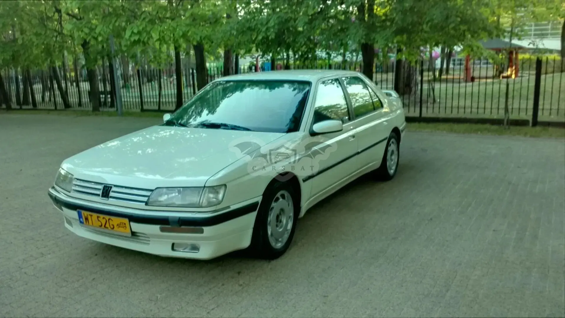 Peugeot 605 1990