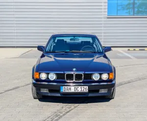 BMW 7 Series E32 1989