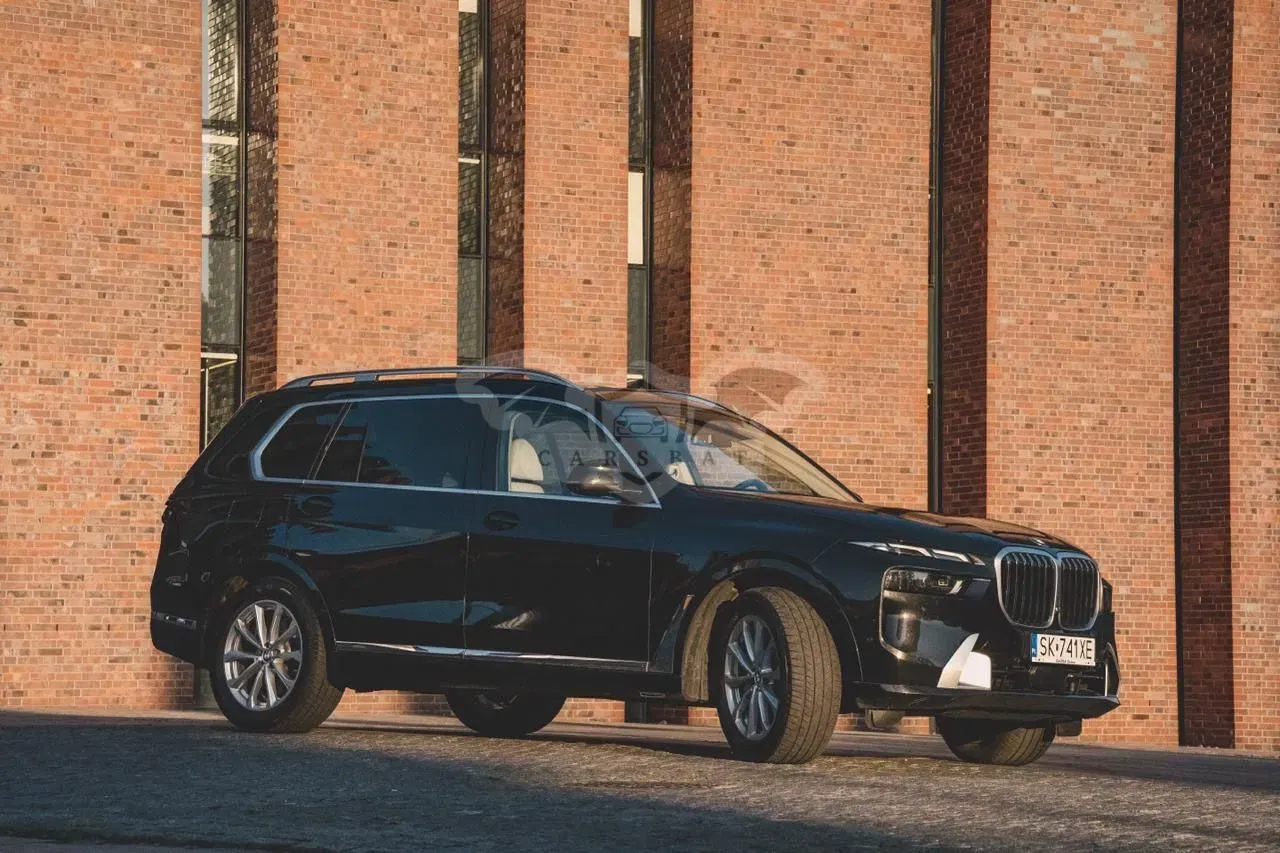 BMW X7 G07 2022