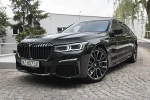 BMW 7 Series G11/12 750i xDrive 2019