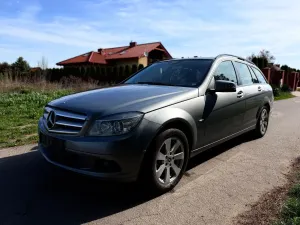 Mercedes-Benz C W204 200 (BlueEFFICIENCY) 7G-TRONIC Avantgarde 2011