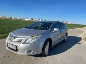 Toyota Avensis III 2.0 D-4D Luna 2011