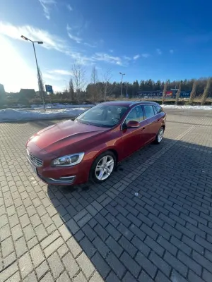 Volvo V60 I T5 Momentum 2015