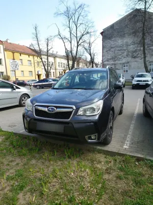 Subaru Forester IV 2.0XT Comfort Lineartronic 2014