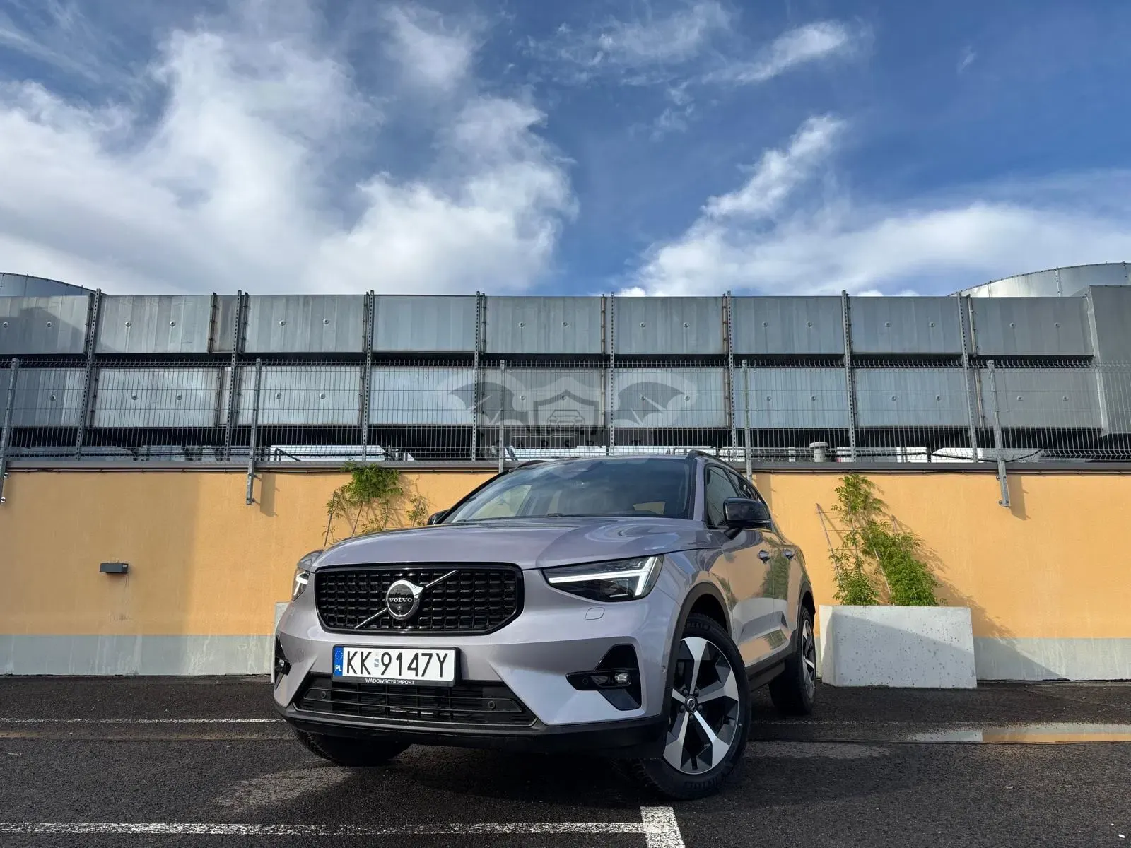 Volvo XC40 B4 B DKG Ultra Dark 2026