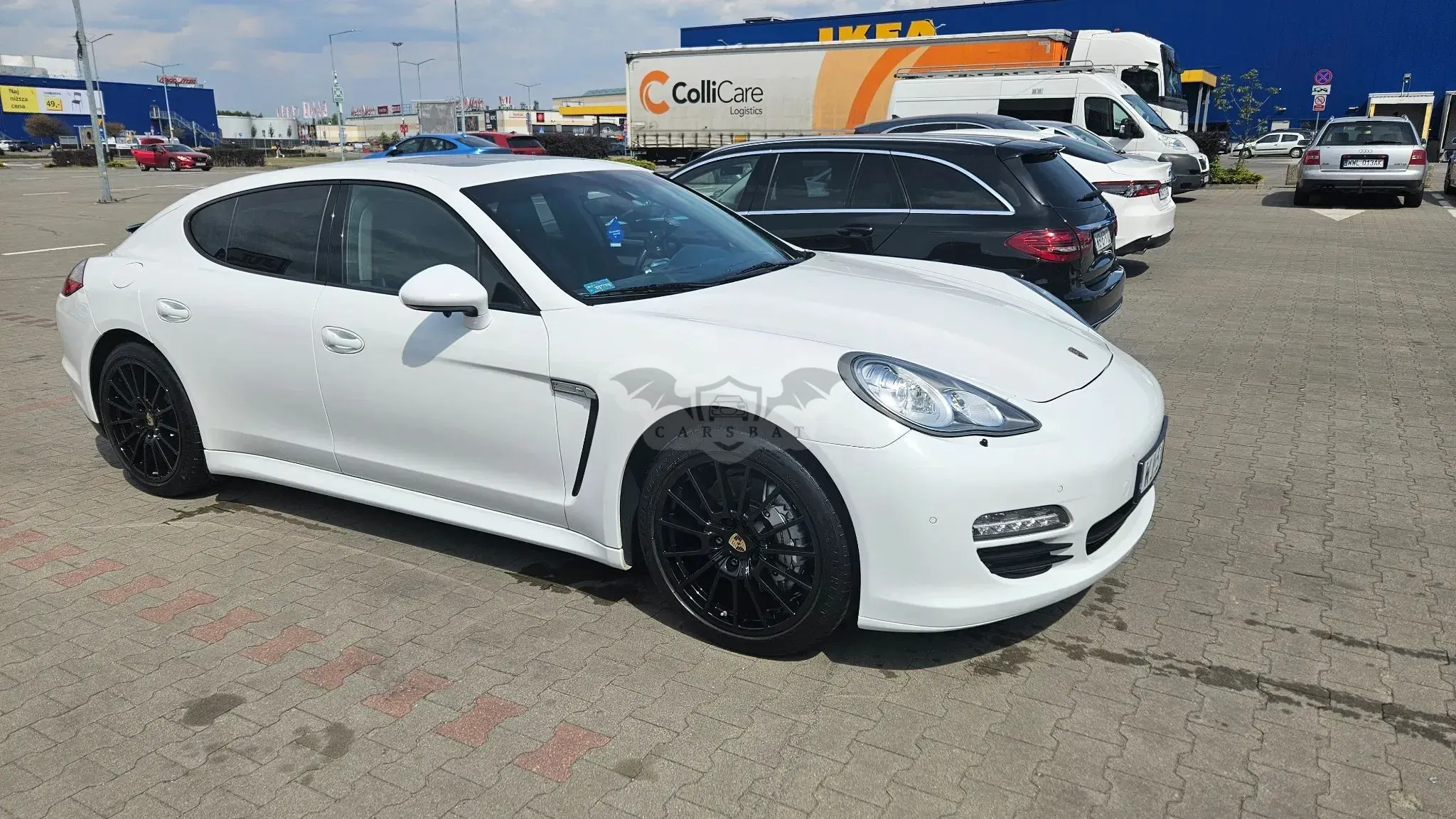 Porsche Panamera 4S 2012