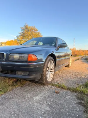 BMW 7 Series E38 1996