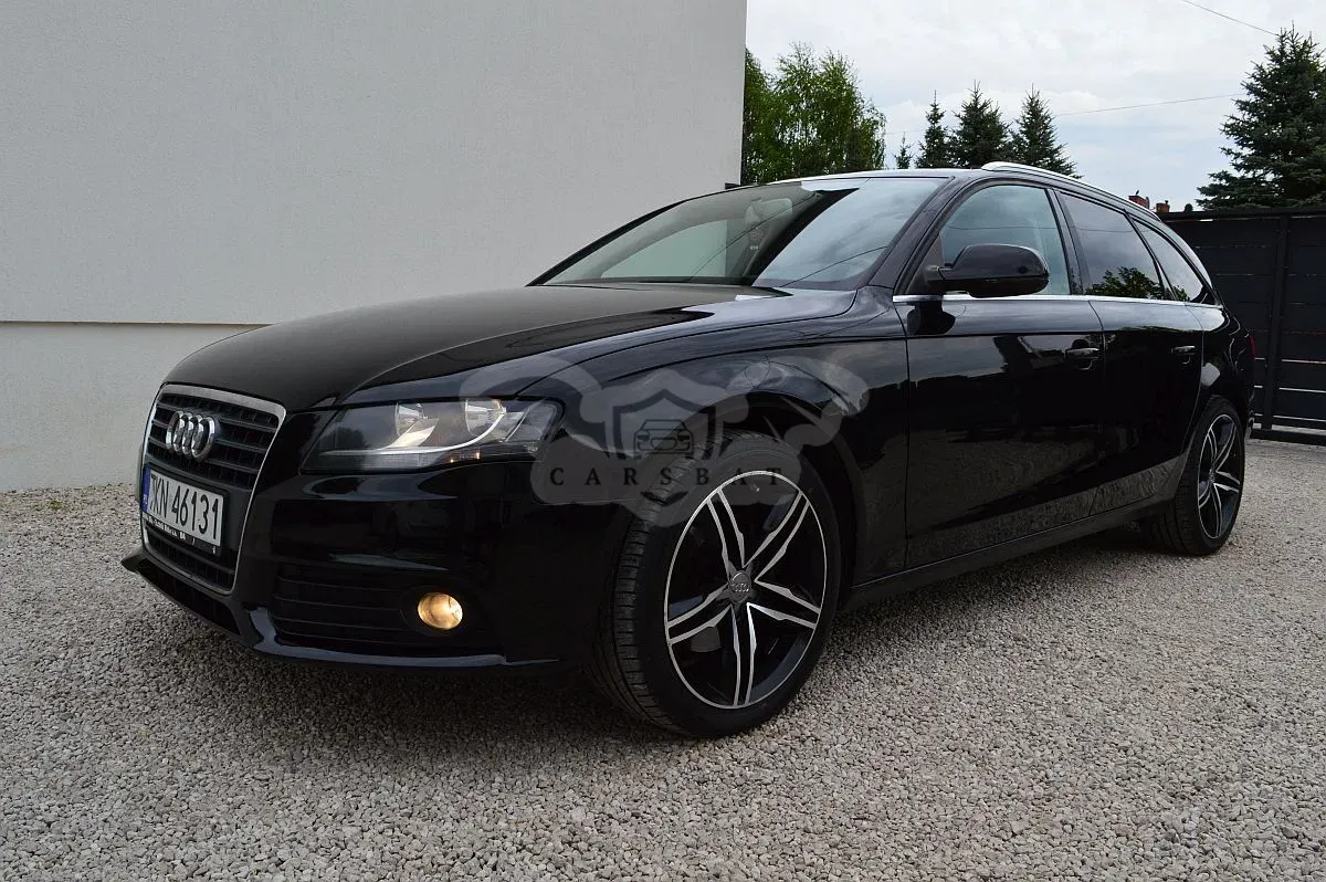 Audi A4 B8 2.0 TDI DPF multitronic Attraction 2011