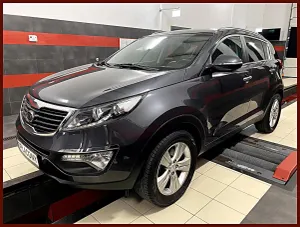 Kia Sportage III 2.0 L 2WD 2012