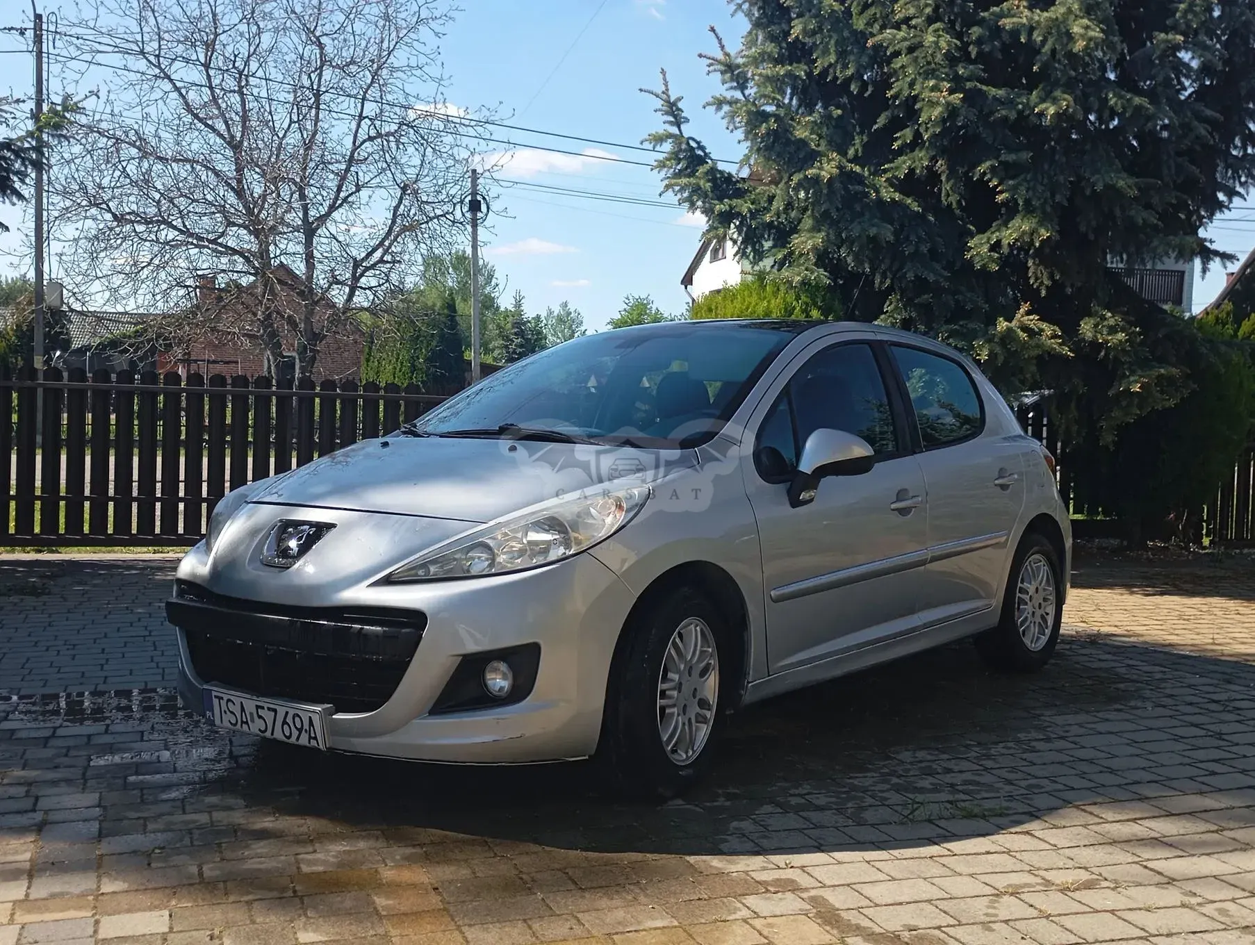 Peugeot 207 90 HDi FAP forever 2011