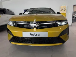 Opel Astra L 1.2 T mHEV Ultimate eDTC 2026