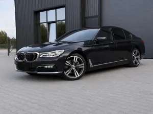 BMW 7 Series G11/12 740d xDrive sport 2018