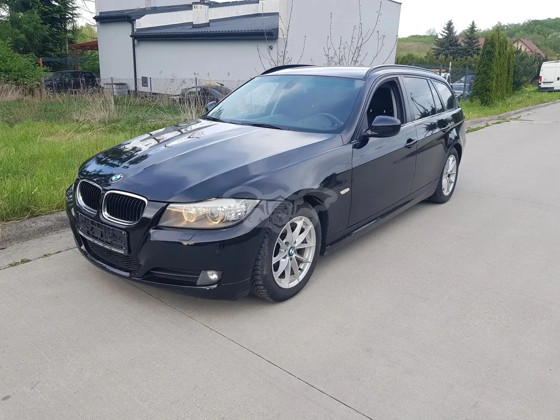 BMW 3 Series E90/E91/E92/E93 320d Efficient Dynamics Edition 2011