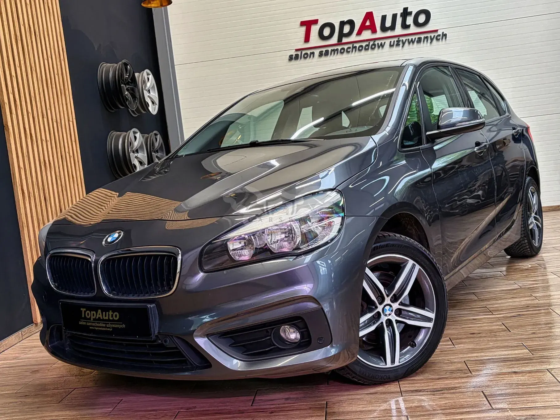 BMW 2 Series 220i Sport-Aut Advantage 2016
