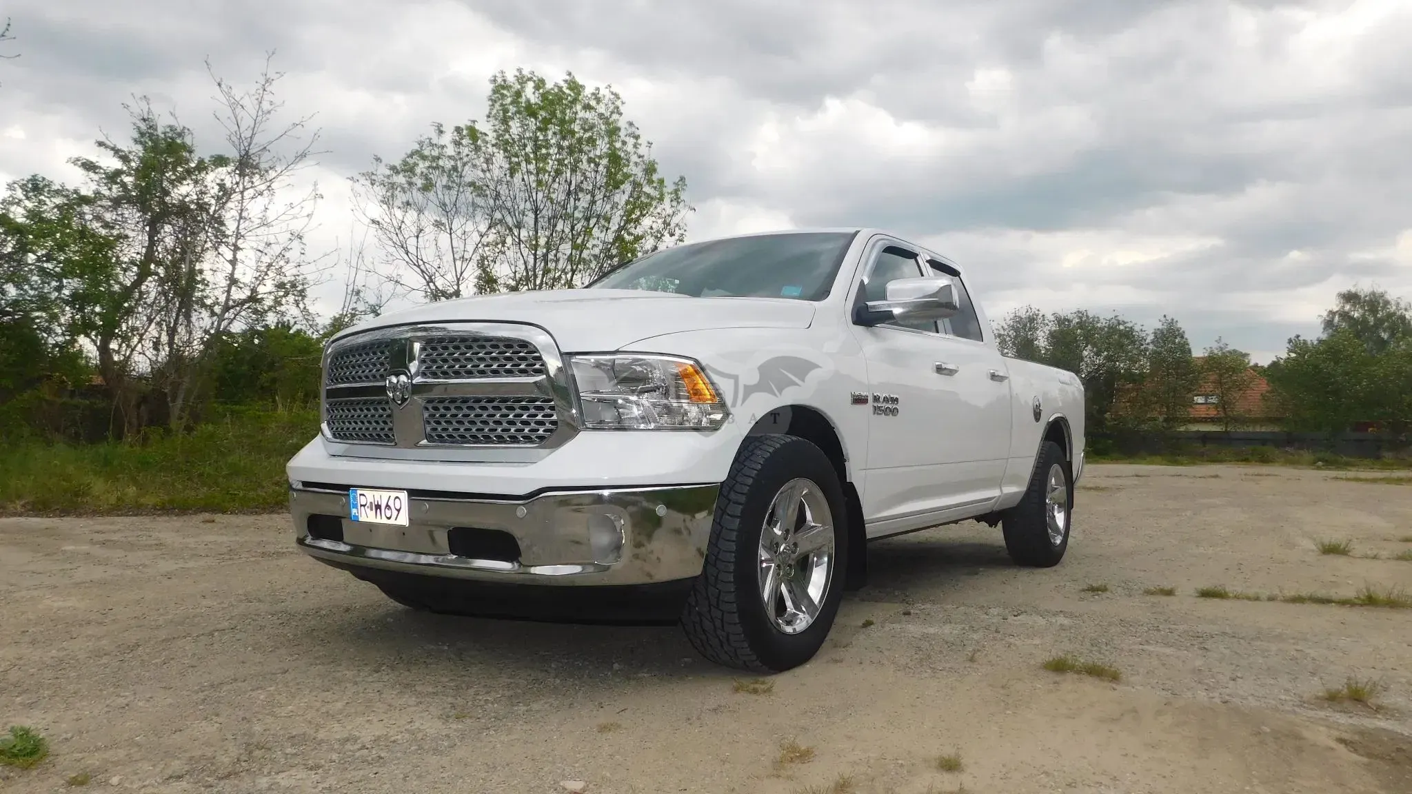 Dodge RAM 5.7 4x4 2015