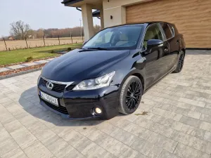 Lexus CT 200h Prestige 2012