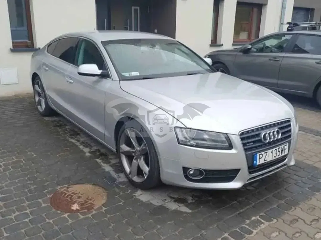 Audi A5 8T 2.0 TFSI quattro S tronic 2010