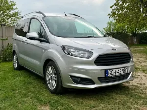 Ford Tourneo Courier 1.0 EcoBoost S&S Titanium 2018