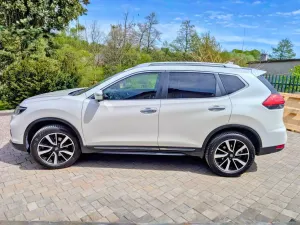 Nissan X-Trail III 2.0 dCi Tekna 4WD 2017